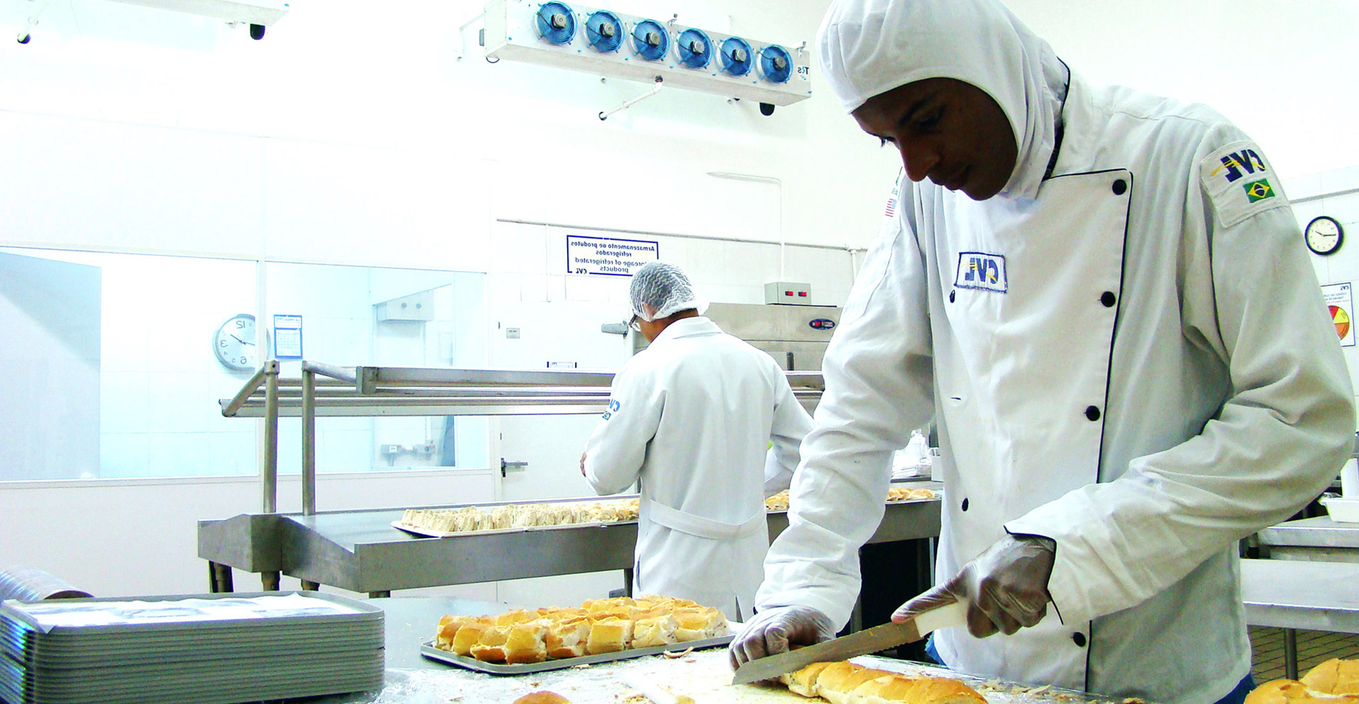 <div class='citacao'><span>Excelência gastronômica, esta é nossa proposta.</span></div>